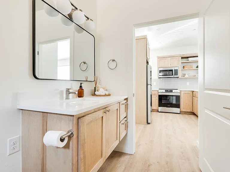 B12 Apartments — Photo 30