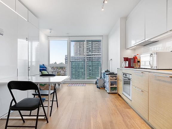 3rd image of 13438 Central Ave #1105