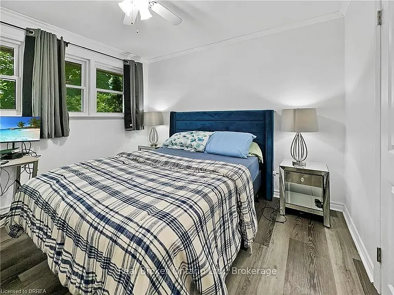 3 Westview Ave — Photo 18