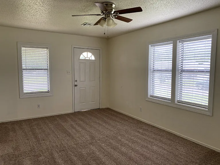 417 Babb Dr — Photo 26