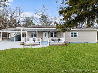 385 Howell Rd, Saint Pauls, NC 28384