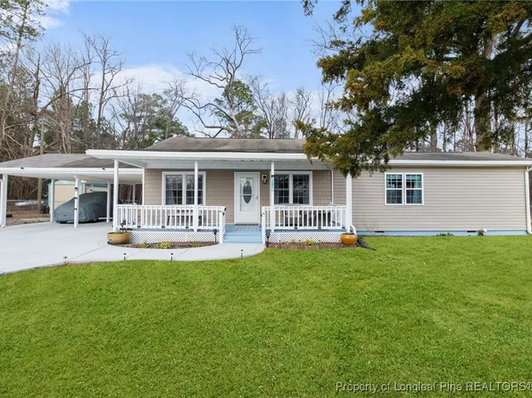 385 Howell Rd, Saint Pauls, NC 28384