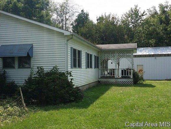 2nd image of 14486 Walbaum Rd