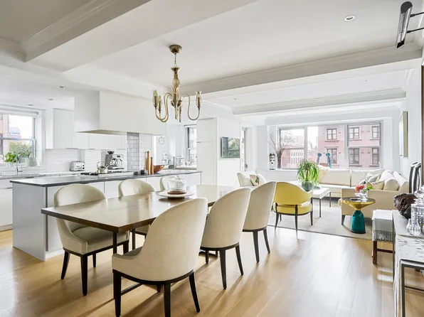 11 Fifth Avenue image 1 of 10