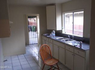 1953 W 20th St, Los Angeles, CA 90018