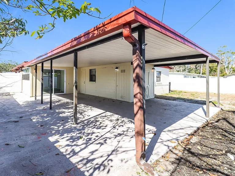 5615 Larimer Dr — Photo 16