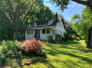 484 E Johnstown Rd, Gahanna, OH 43230