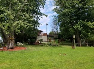 5065 Pine Bluff Rd, Morris, IL 60450