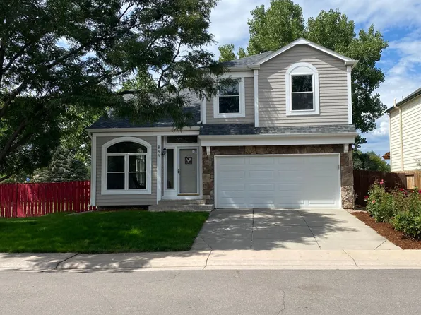 885 Parthenon Ct, Lafayette, CO 80026