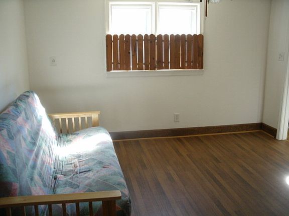 3rd image of 428 Blairs Cir