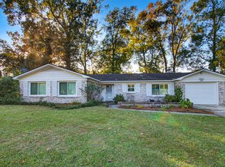 2331 W Palmer Dr, Charleston, SC 29414