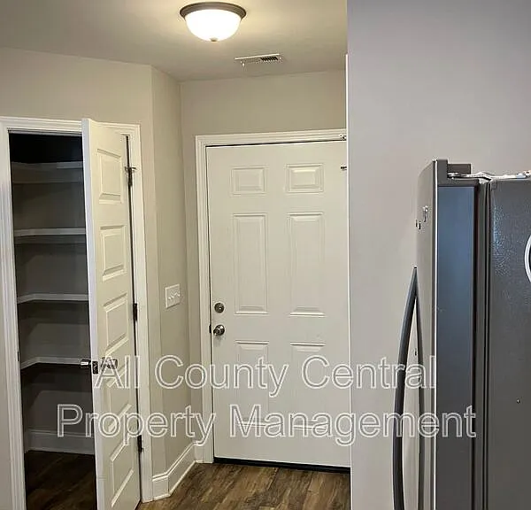 3870 Barton Ln — Photo 12