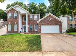 17234 Hilltop Ridge Dr, Eureka, MO