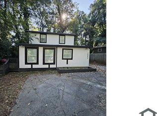 2802 Palm Dr, East Pt, GA 30344