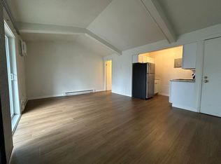 905 N Oak St #5, Madison, WI 53704