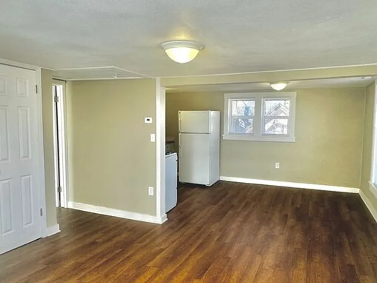 910 Sahwatch St — Photo 5