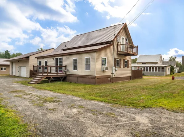 42 Lagrange Road, Howland, ME 04448