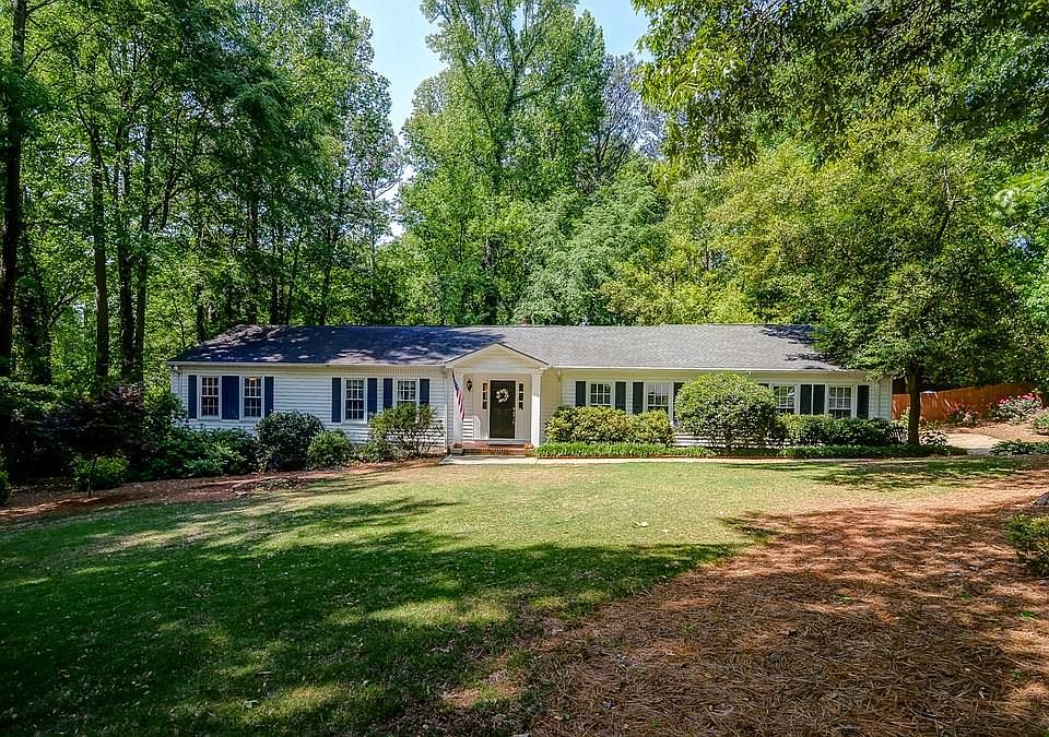 1st image of 4292 Nowlin Dr SE