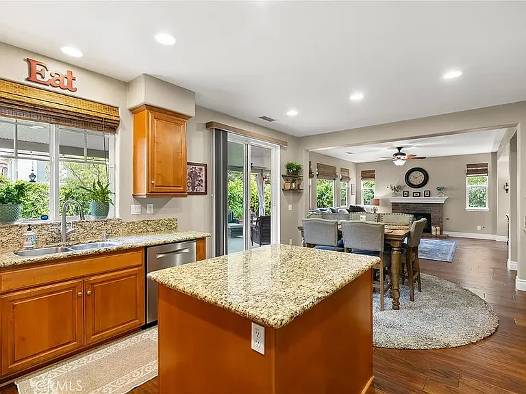 31920 Oregon Ln — Photo 16