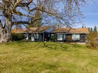 1225 Multnomah Rd, Hood River, OR 97031