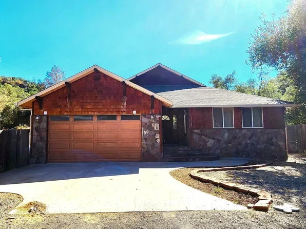 17755 Pomo Trl, Clearlake Oaks, CA 95423