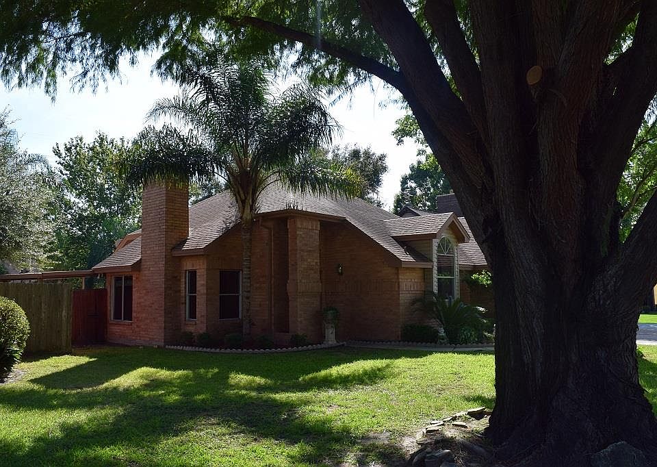 1st image of 1406 Wexford Dr