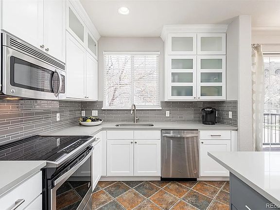 2nd image of 1415 N Washington St APT 106