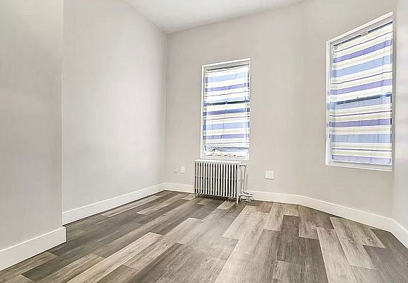 2nd image of 732 Chauncey St APT 2