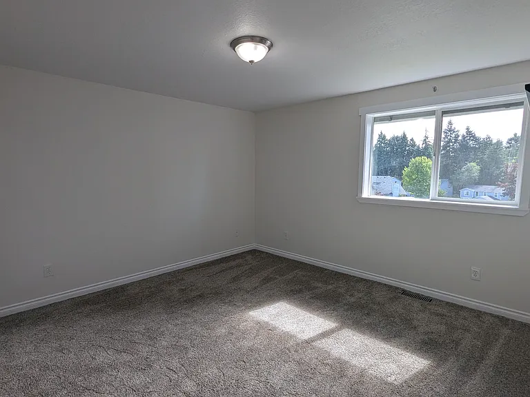 10111 Ashley Cir NW — Photo 15