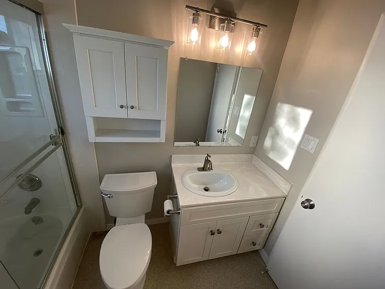 2251 Buena Vista Ave — Photo 6