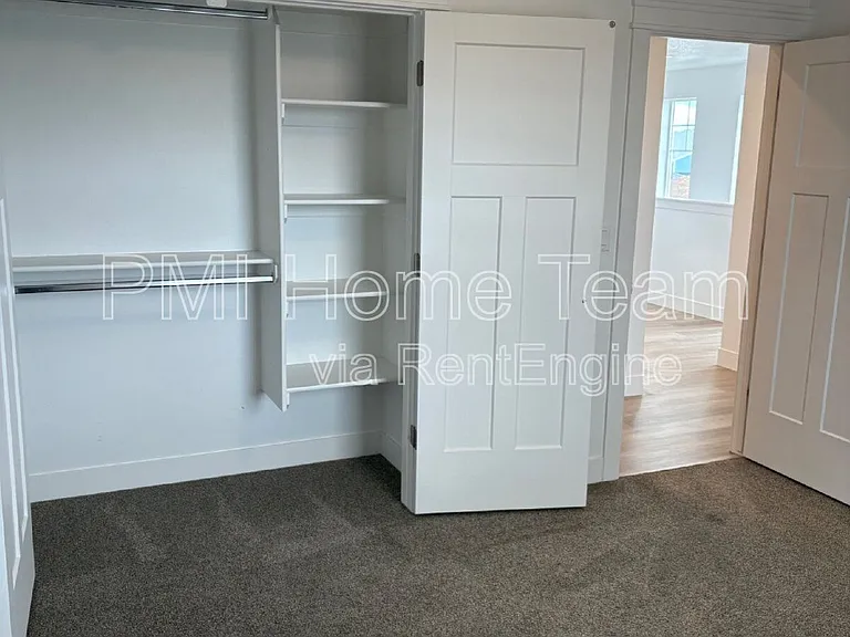 618 W Cozy Ln — Photo 16