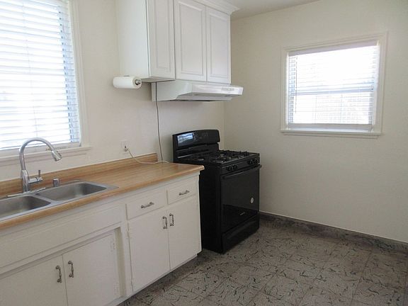 5th image of 15742 Cobalt St