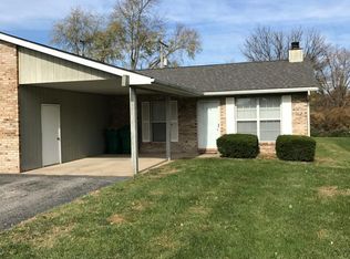 408/410 Nancy Dr, O'Fallon, IL 62269