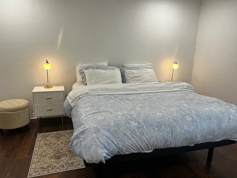 7825 Seaglen Dr — Photo 44