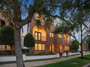 2810 Capitol St, Houston, TX 77003