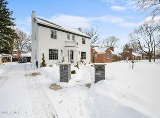 2410 Drummond Rd, Toledo, OH 43606