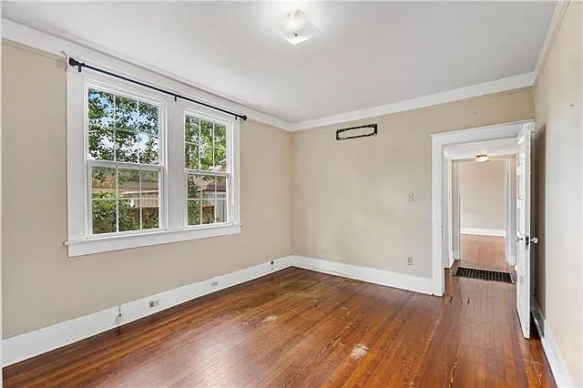 2513 Lowerline St — Photo 12