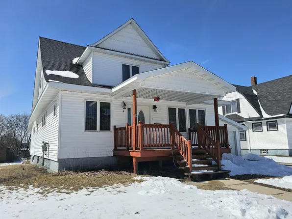 354 Lake St, Manistique, MI 49854