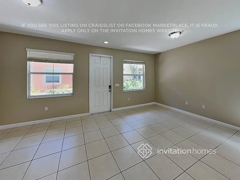 12643 NW 32nd Ct #12643 — Photo 4