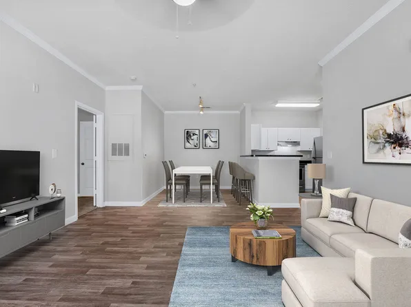 Orchard Springs Apartment Homes