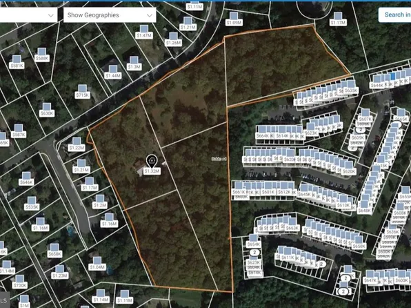 6167 Cobbs Rd, Alexandria, VA 22310