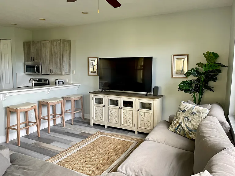 500 Mariner Bay Blvd #500 — Photo 9