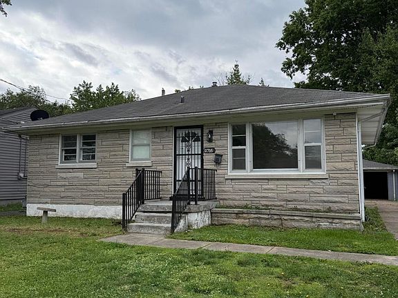 2nd image of 1716 Chester Rd