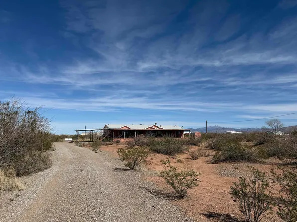 11 Moonshine Trl, Alamogordo, NM 88310