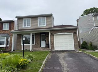 106 Elvaston Ave, Ottawa, ON K2G 3X9