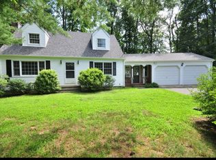 1 Burlington Rd, Unionville, CT 06085