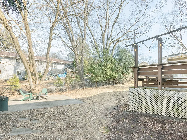 313 Walnut Grove Dr — Photo 38