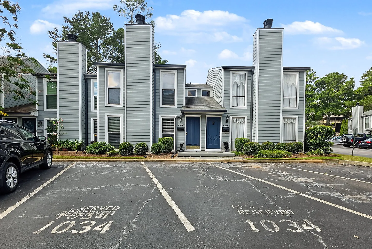 2 bed, 2.5 bath, 1538 sqft, $2,400 — Photo 1