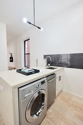 Rented by Skyward | media 70