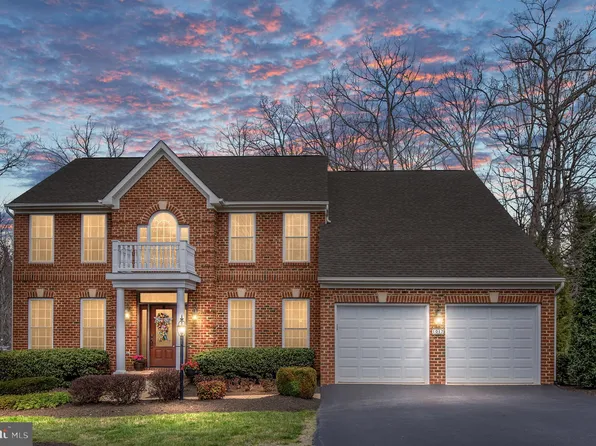 1017 Albert Rennolds Dr, Fredericksburg, VA 22401